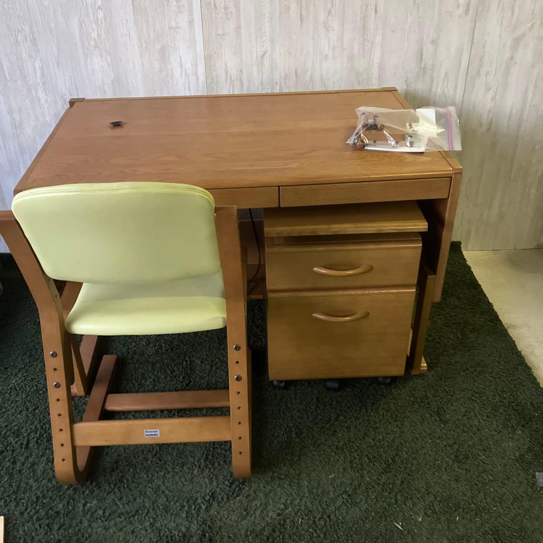Benesse Karimoku 学びデスク　チェア　シェルフ　セット