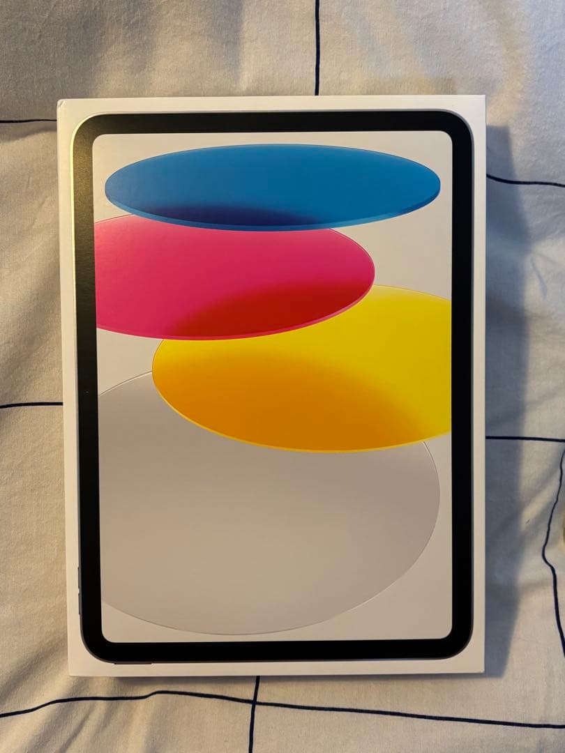 Apple iPad 10.9インチ シルバー 本体 10世代　128GB