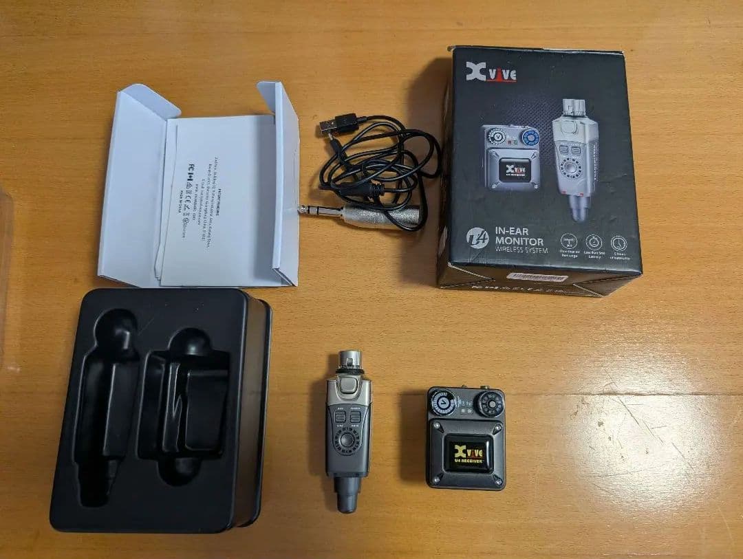 Xvive XV-U4 インイヤーモニターシステム