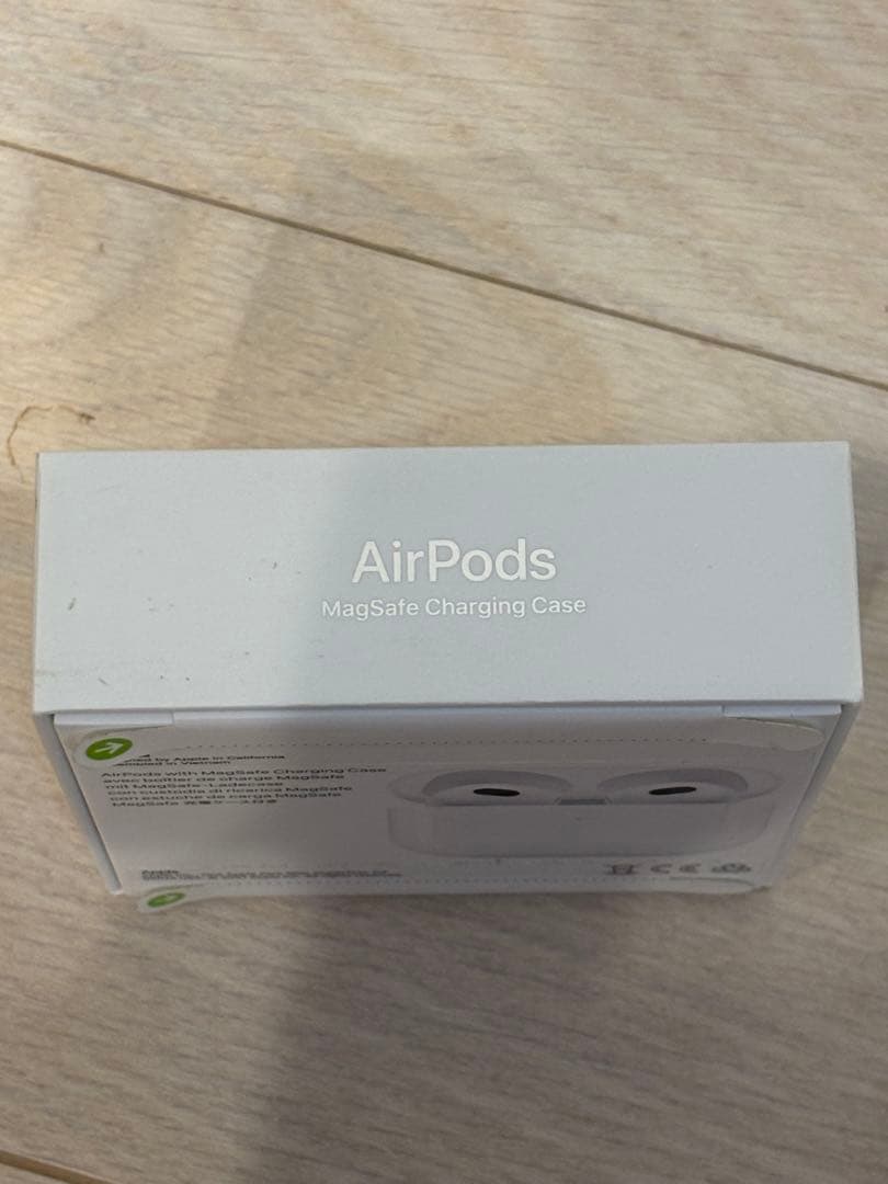 AirPods (第3世代) 純正　MagSafe充電ケース付き