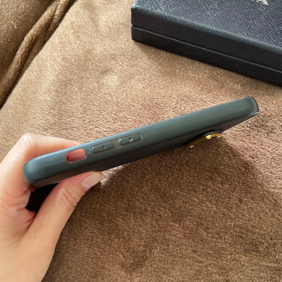 PRADA プラダ　サフィアーノ　iPhone12mini レザーケース