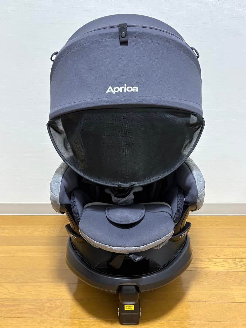 アップリカ フラディアグロウ　ISOFIX プレミアム