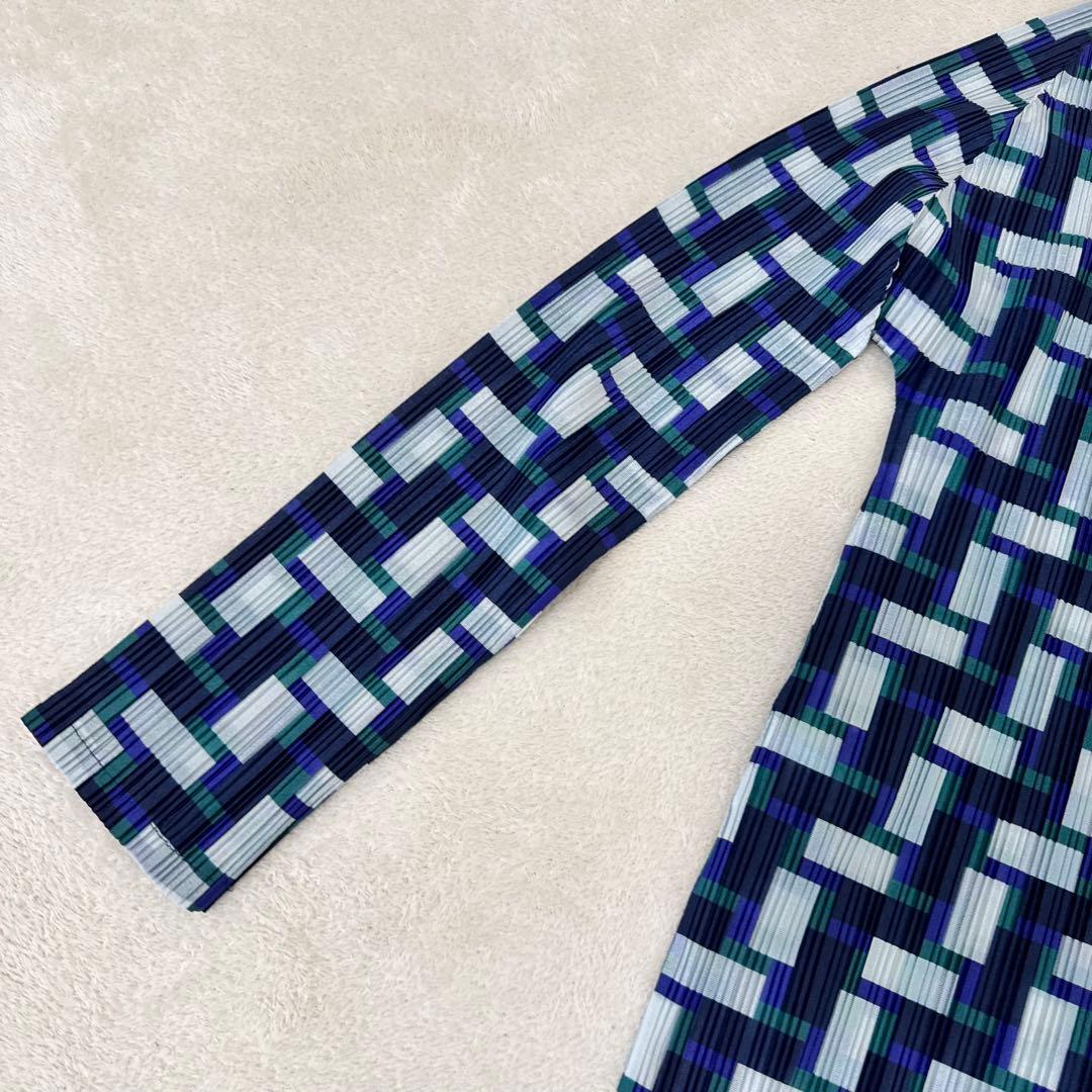極美品✨PLEATS PLEASE プリーツ　ネイビー　白色　ハイネック　長袖