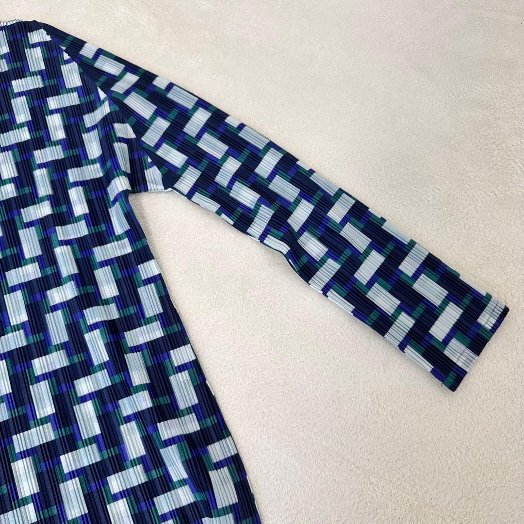 極美品✨PLEATS PLEASE プリーツ　ネイビー　白色　ハイネック　長袖