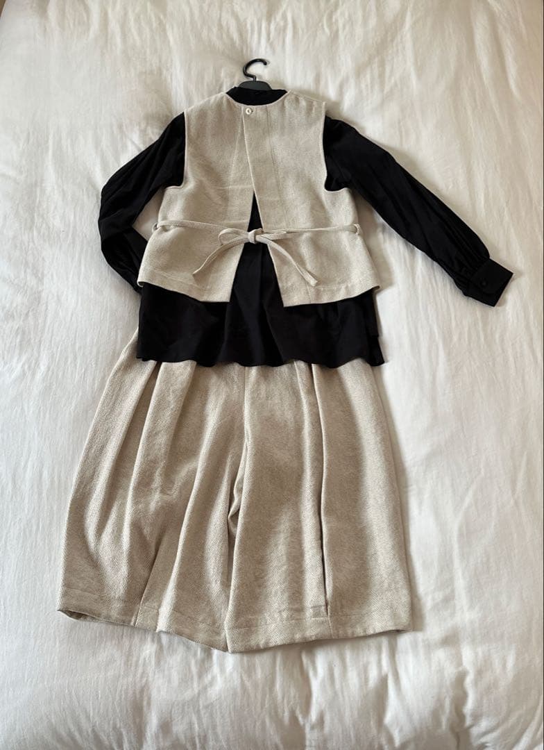 susuri ムールベスト　エクリュ