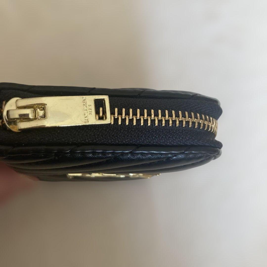 Saint Laurent ブラック ケース　カード入り