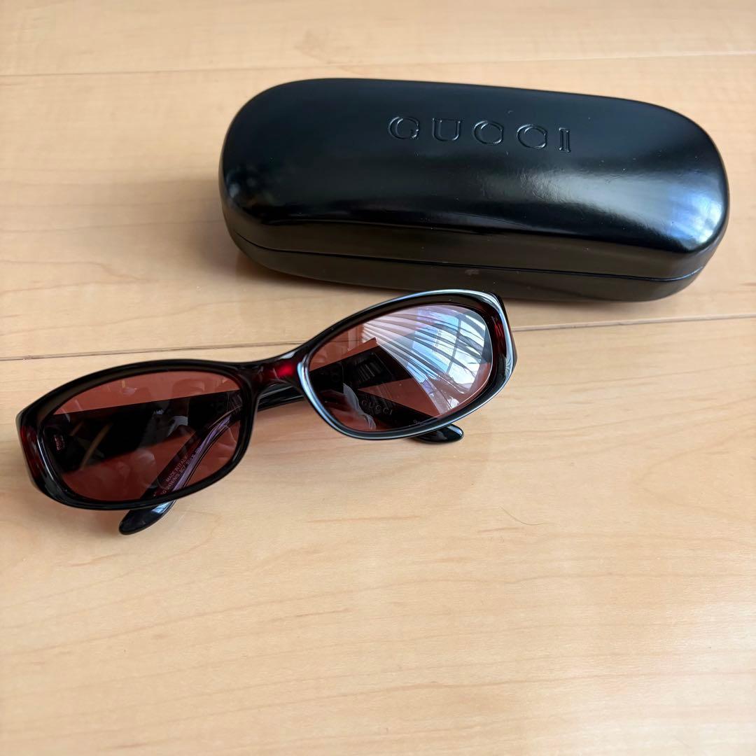 GUCCI グッチ　イタリア製　サングラス　スクエア　レッド　赤　GG2456