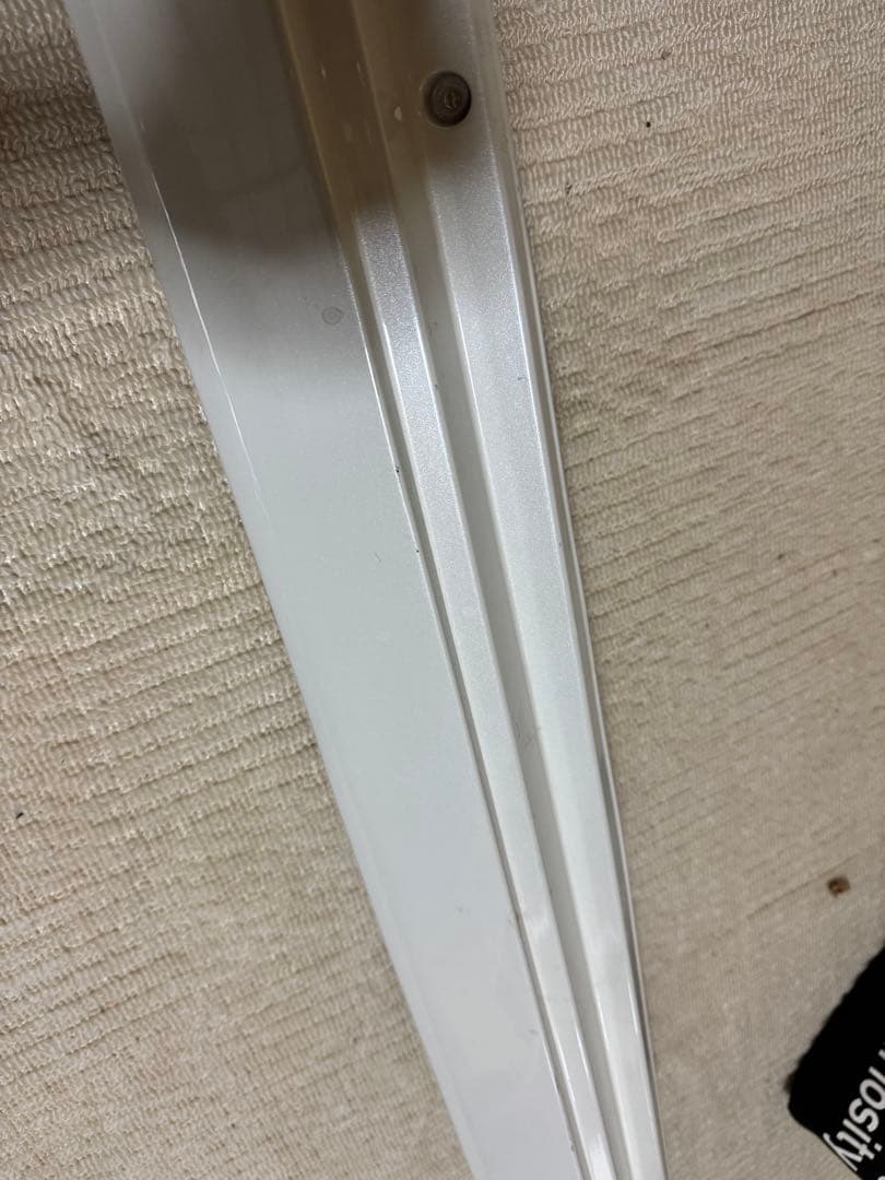 ヴォクシー/ノア/エスクァイア 80系 左サイドステップ