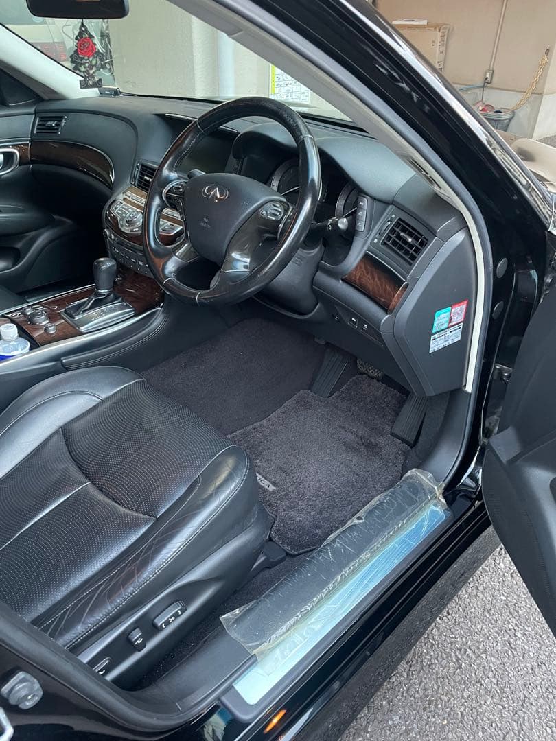 y51フーガ　250 タイプP サン革マルチ