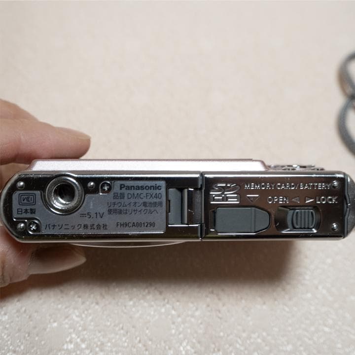【Panasonic】LUMIX DMC-FX40 ピンク SDHC 4GB付
