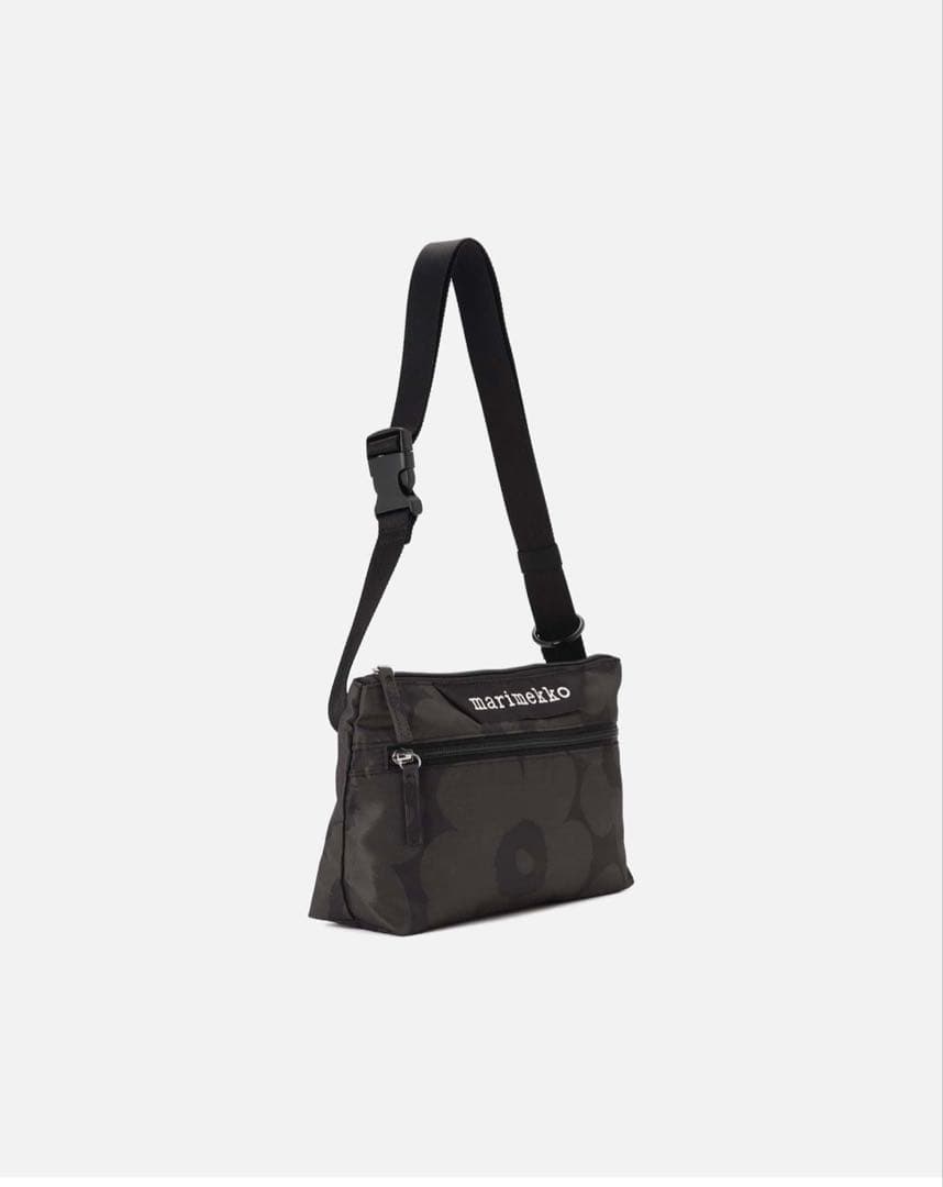 マリメッコ　Neat Crossbody Unikko S ショルダーバッグ