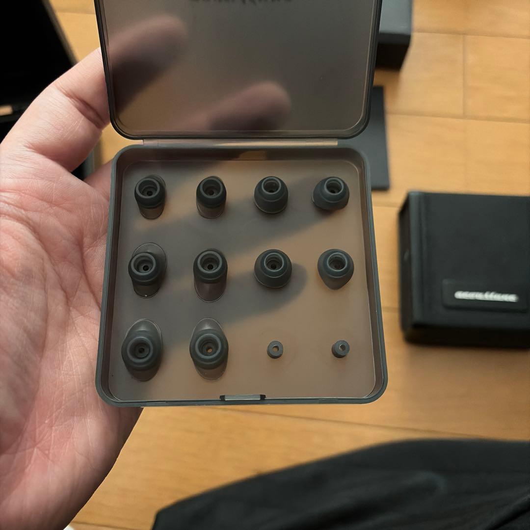 acoustune HS1900X 鎬 【有線イヤホン】