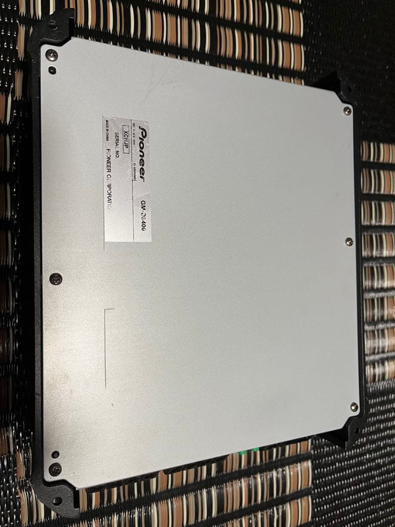 カーオーディオ Pioneer GM-D8400