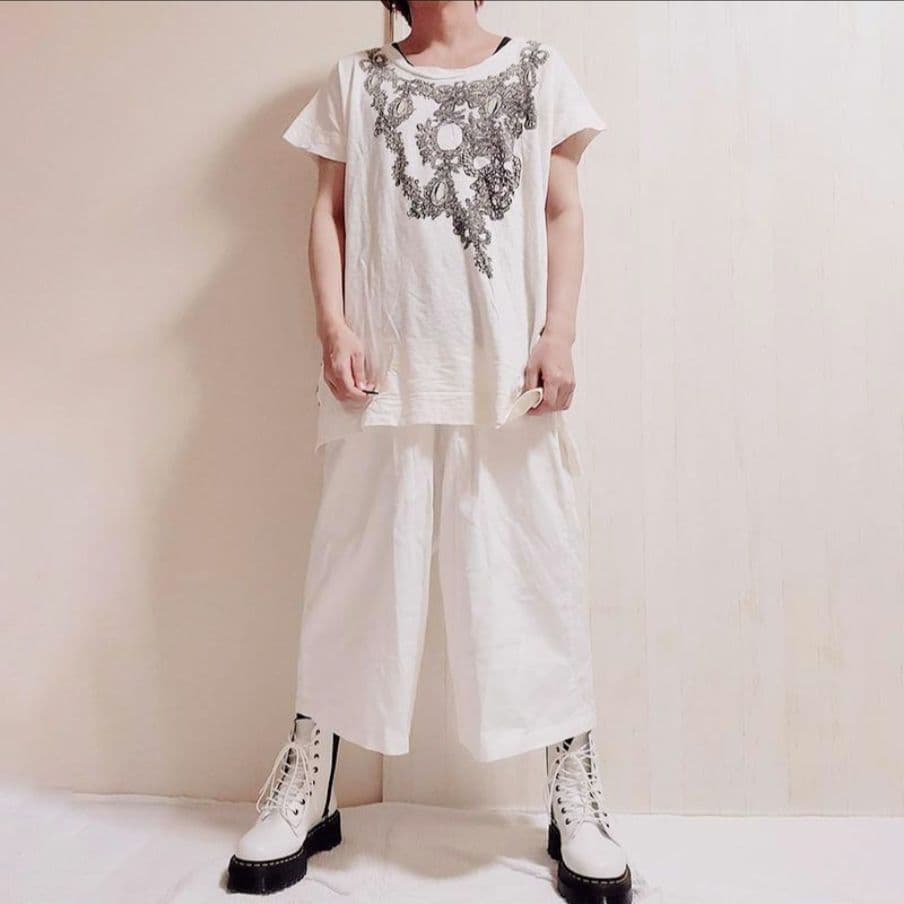 NO CONTROL AIR　ワイド サルエル ガウチョパンツ 白