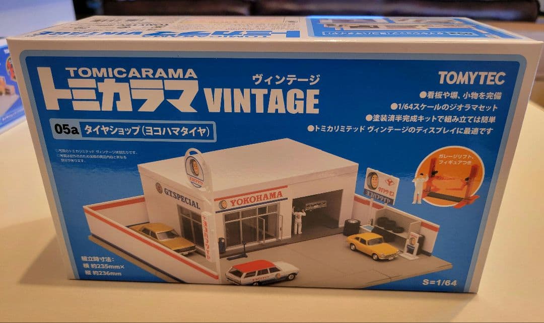 トミカラマ VINTAGE 05a ヨコハマタイヤ　ブルーバードバン付き！