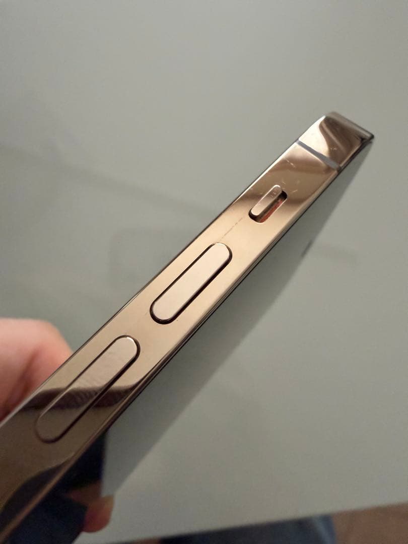 iPhone 12Pro 256Gゴールド