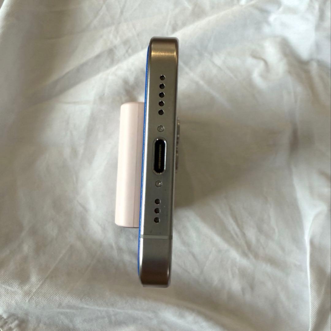 【 美品 】iPhone15pro 256GB ホワイトチタニウム