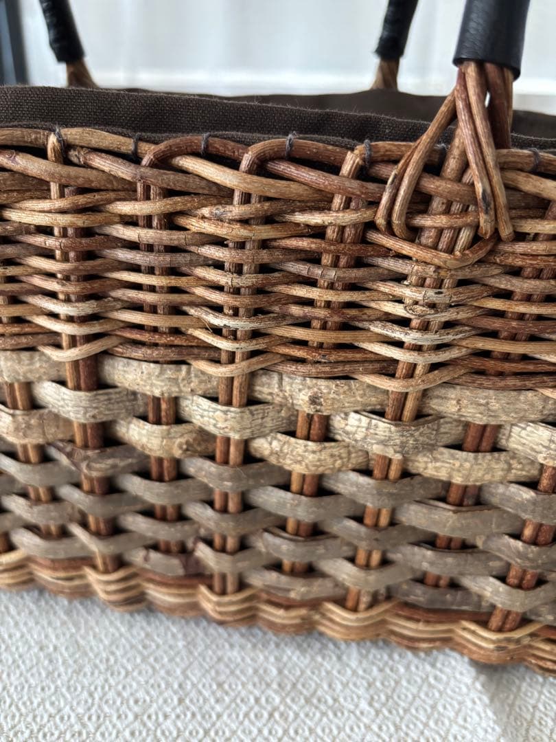 レア！　大人気作家　CITE カゴバッグ