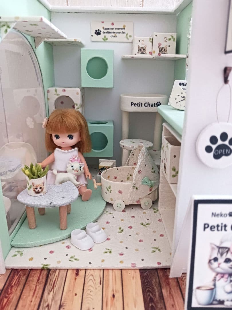 ゴマ様＊kyo＊ハンドメイド＊猫カフェ＊Jiji＊飾り棚2点