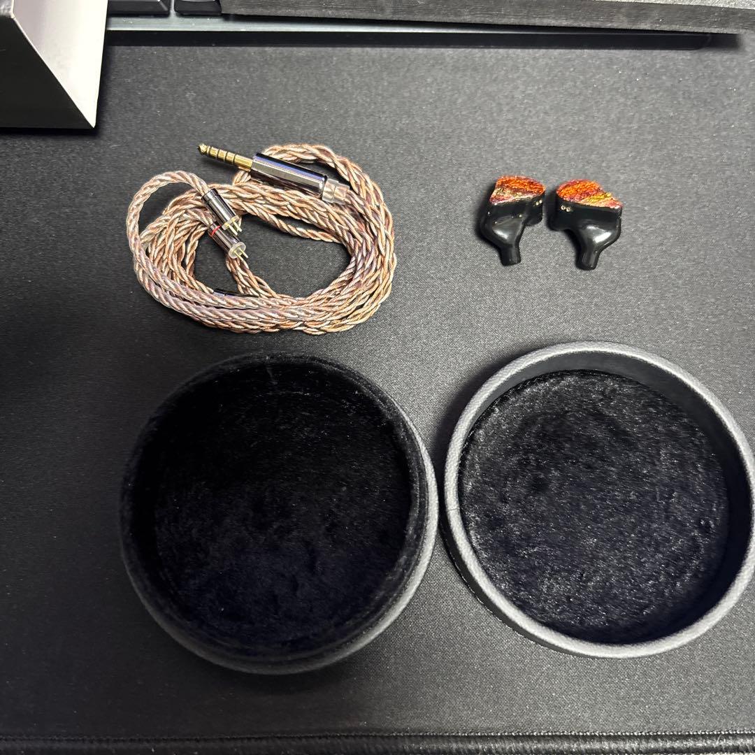 有線イヤホン AFUL performer8 4.4mm