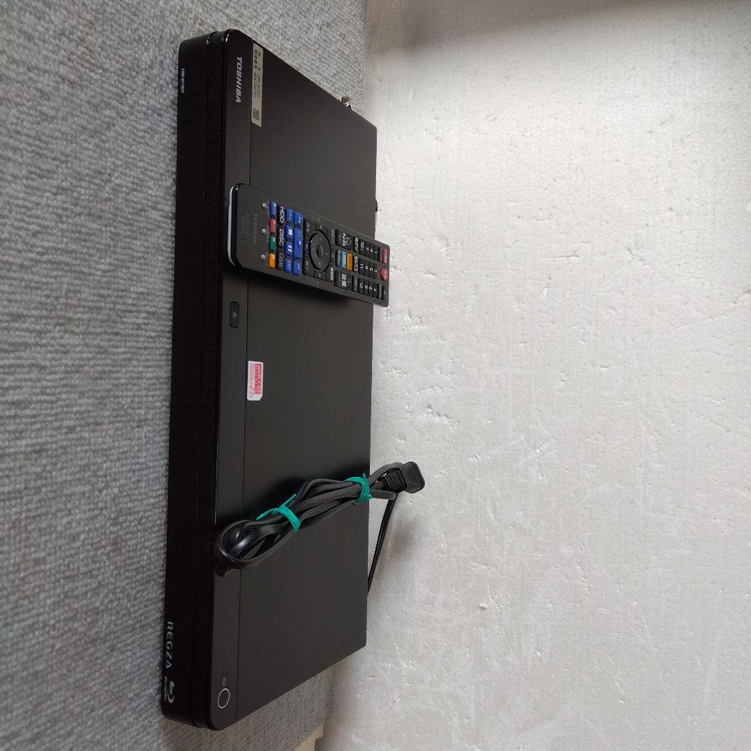 1TB東芝W録画ブルーレイレコーダーDBR-W1007/2017年製