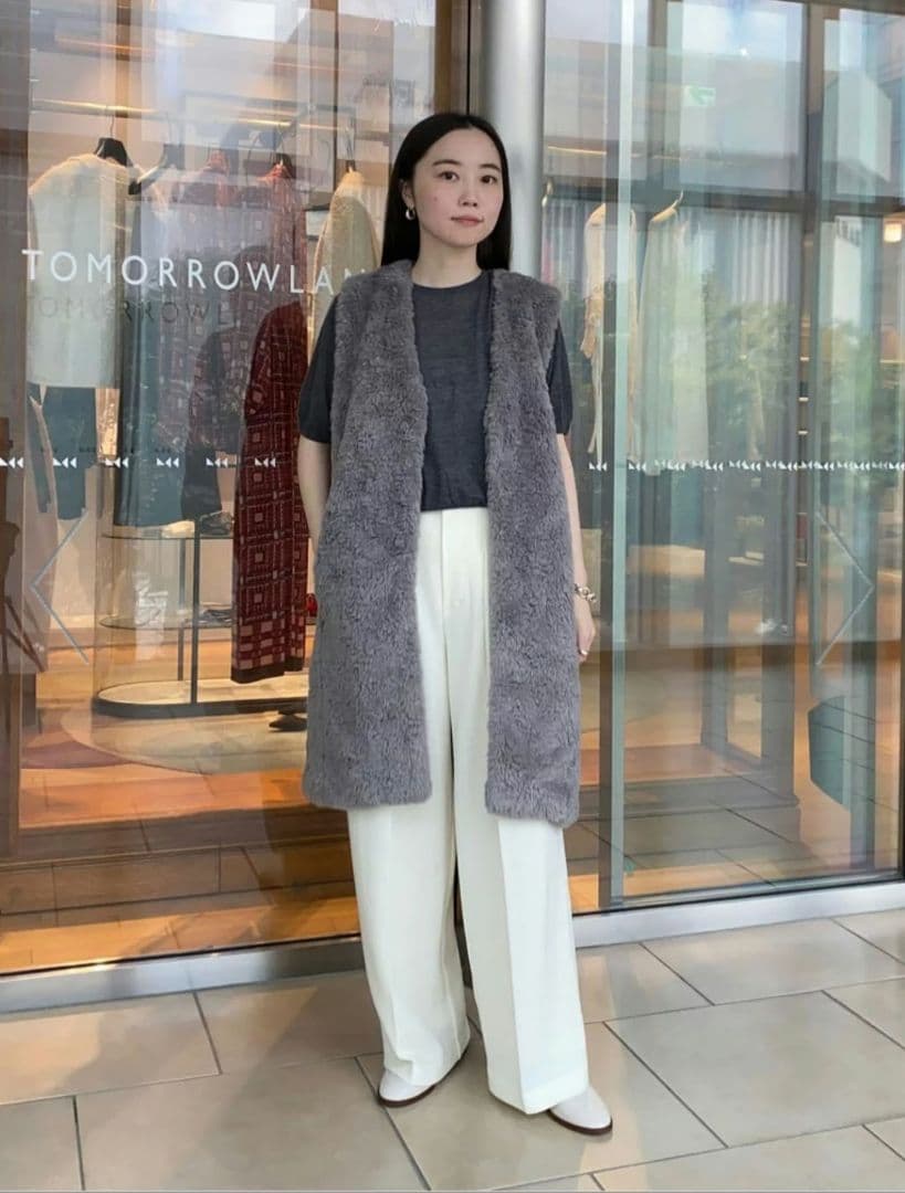 TOMORROWLAND　ランダムファーVネックロングジレ