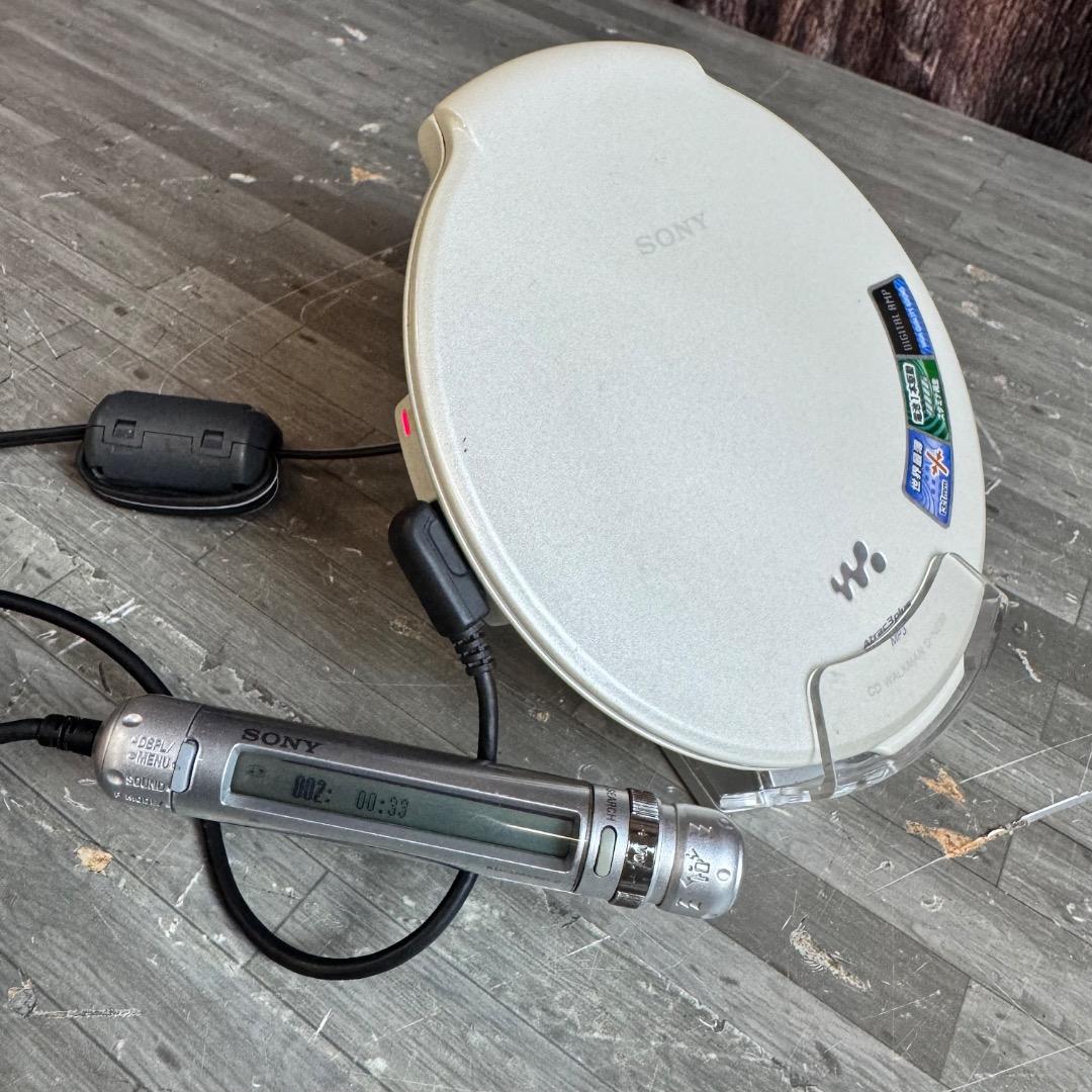 SONY ソニー CDウォークマン D-NE20 2007年製 動作品