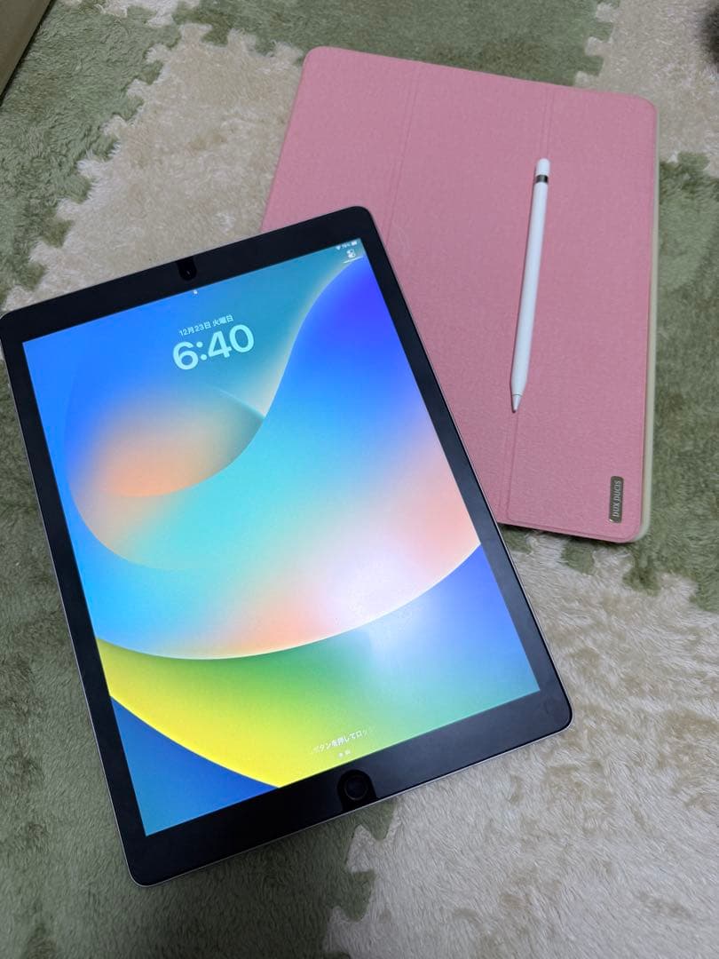 iPadPro1世代　12.9インチ　128GB　Wifiモデル　ペン付き