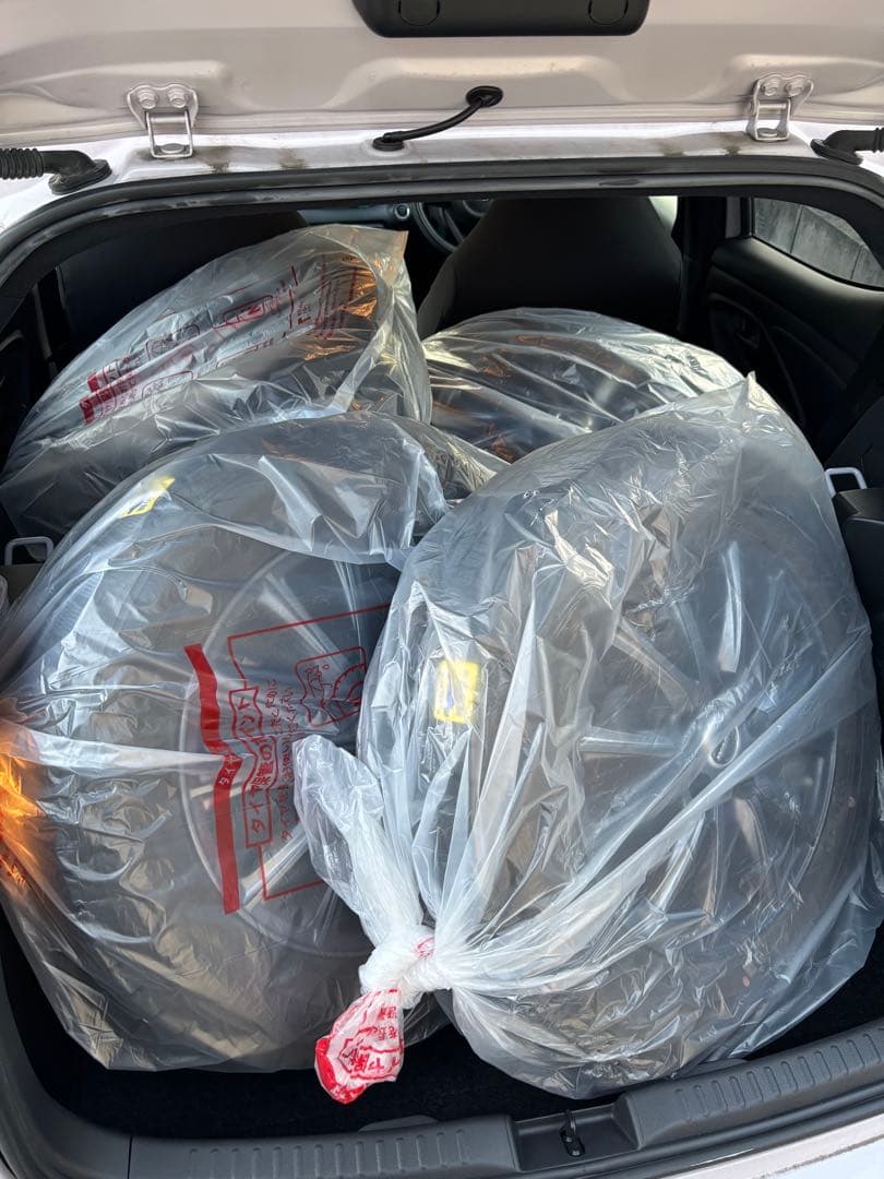 ヤリスクロス用スタッドレスタイヤ4本 WINTER MAXX 205/65R16