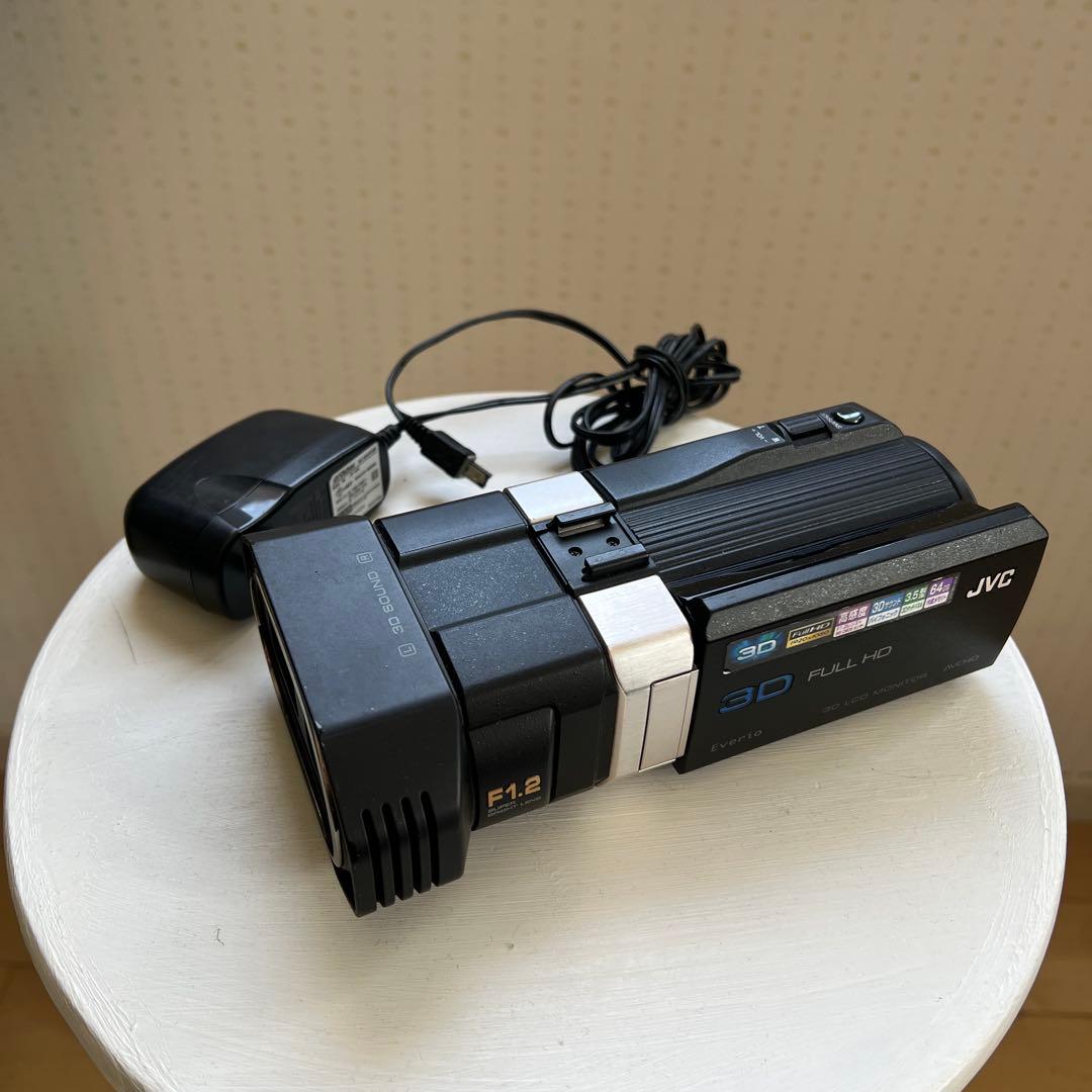 JVC GS-TD1 3D FULL HD ビデオカメラ