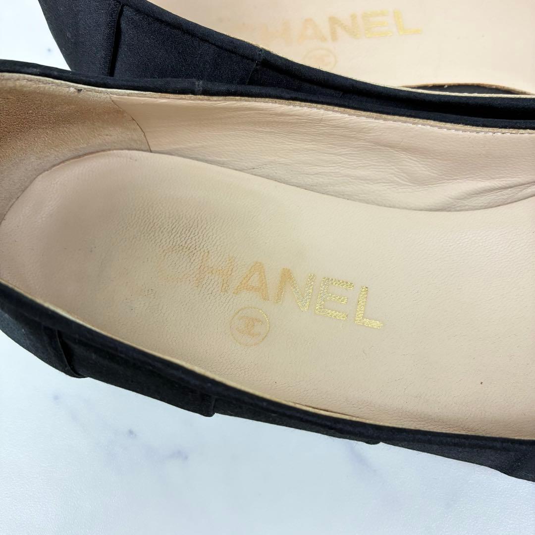 シャネル　パンプス　サテンリボン　ココマーク　バレエシューズ