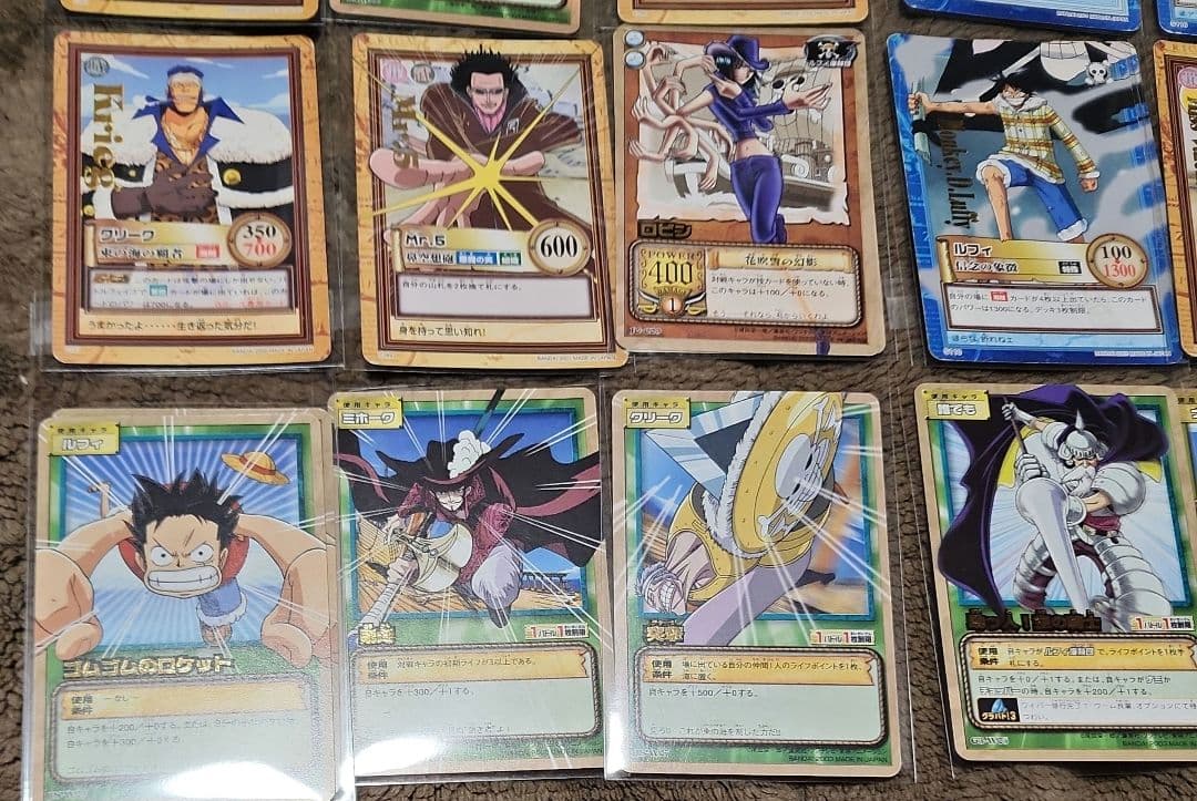 ワンピース トレーディング　カード　金　銀　文字　セット