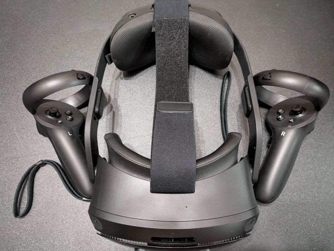 HTC VIVE Focus Vision +有線ストリーミングキット