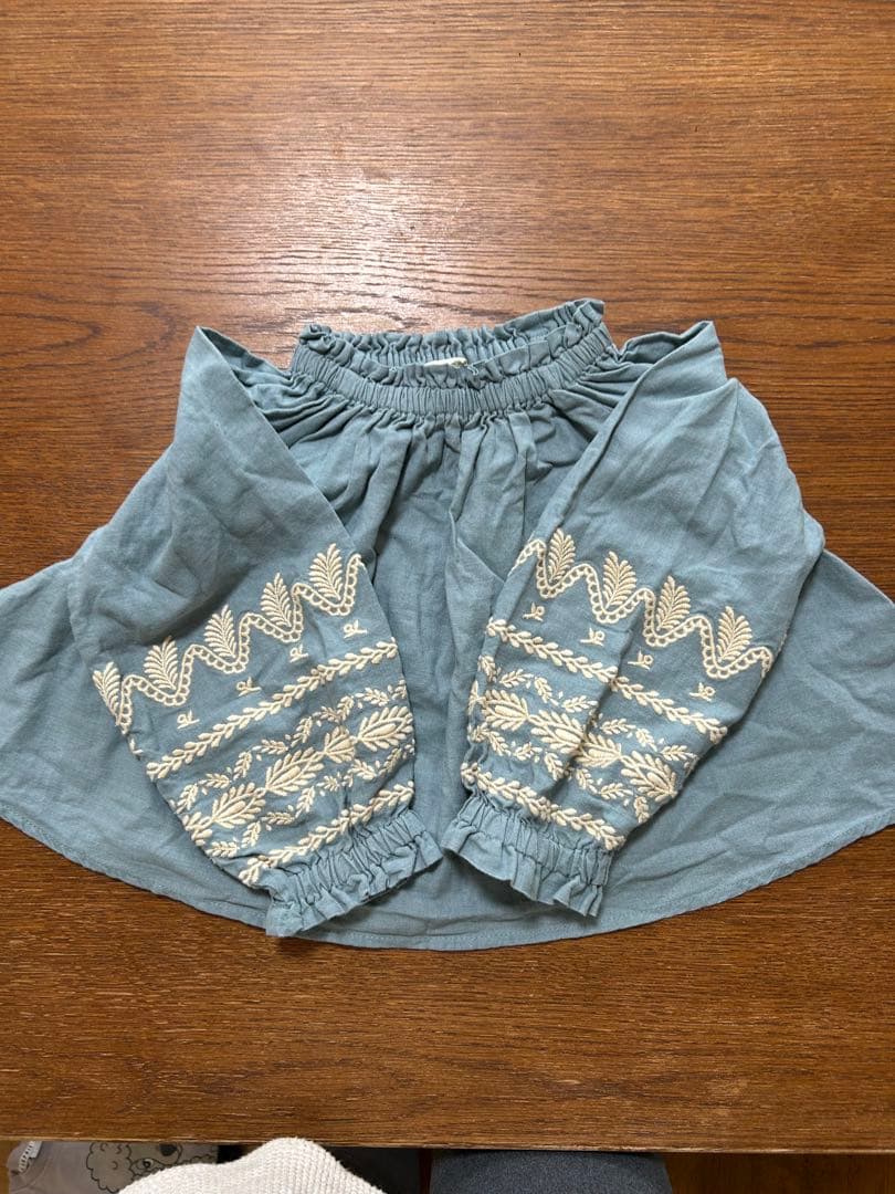 Apolina ブラウス　ブルー水色　2-3y