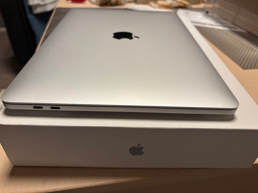 13インチMacBook Pro 2020, Core i5, 512GB