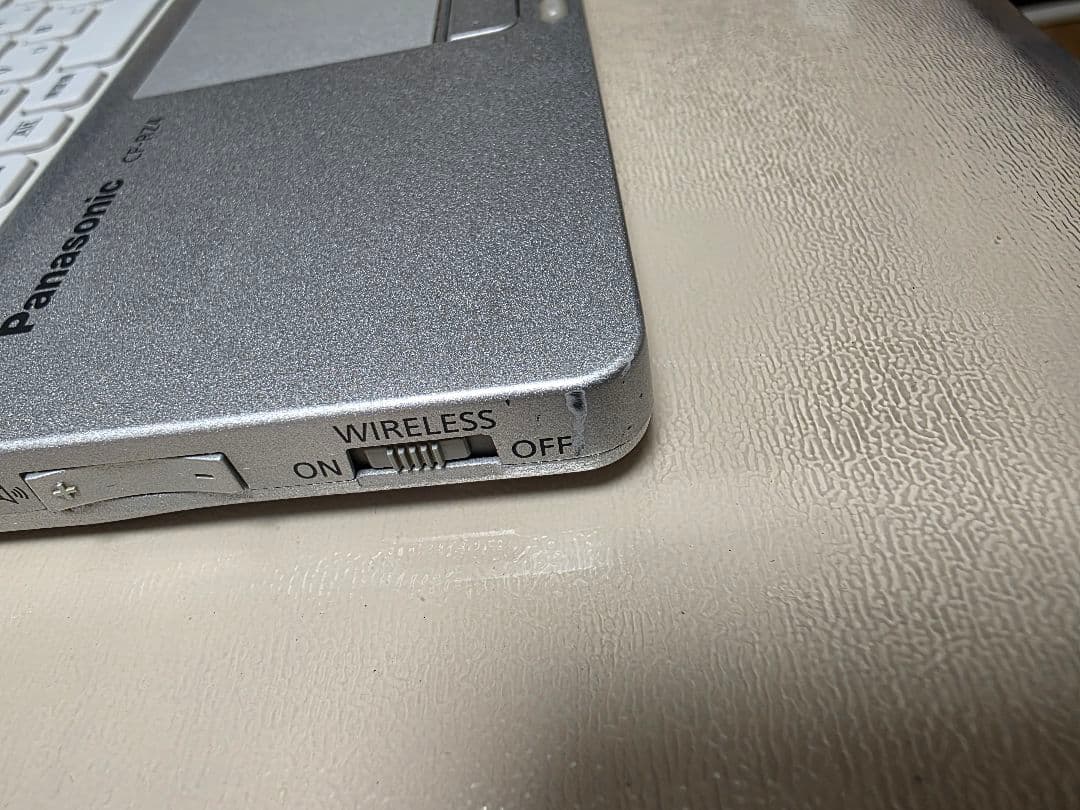 Panasonic　Let'snote　パナソニック　レッツノート　CF-RZ4