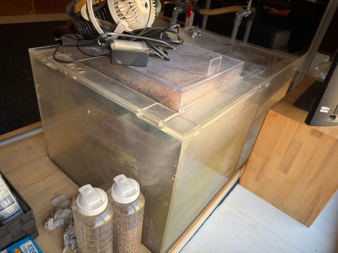 アクリル水槽　180×90×60【引取限定】