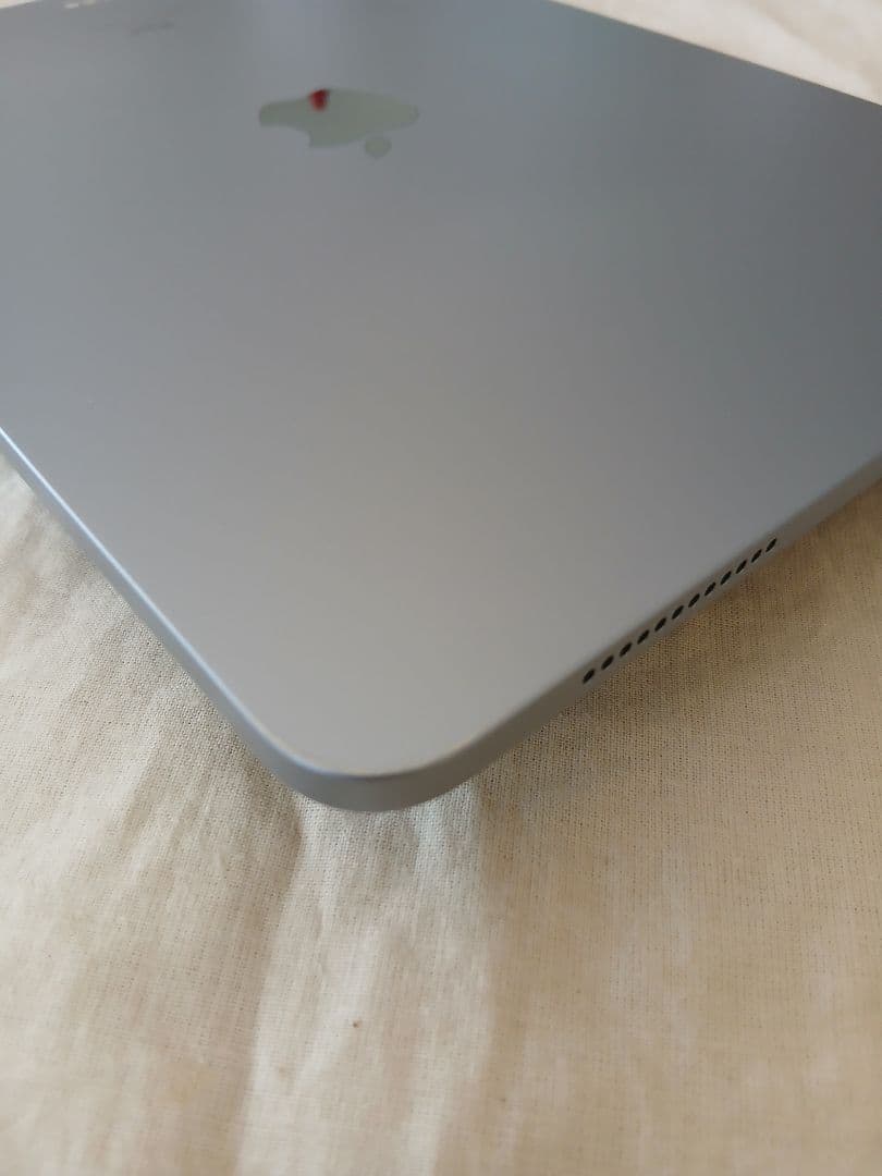 美品 iPad Air 第4世代 バッテリー83%