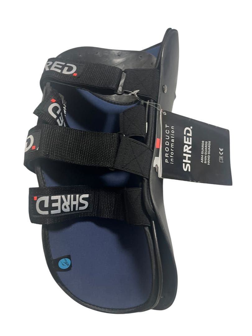 【未使用】SHRED シュレッド　レガース　40cm