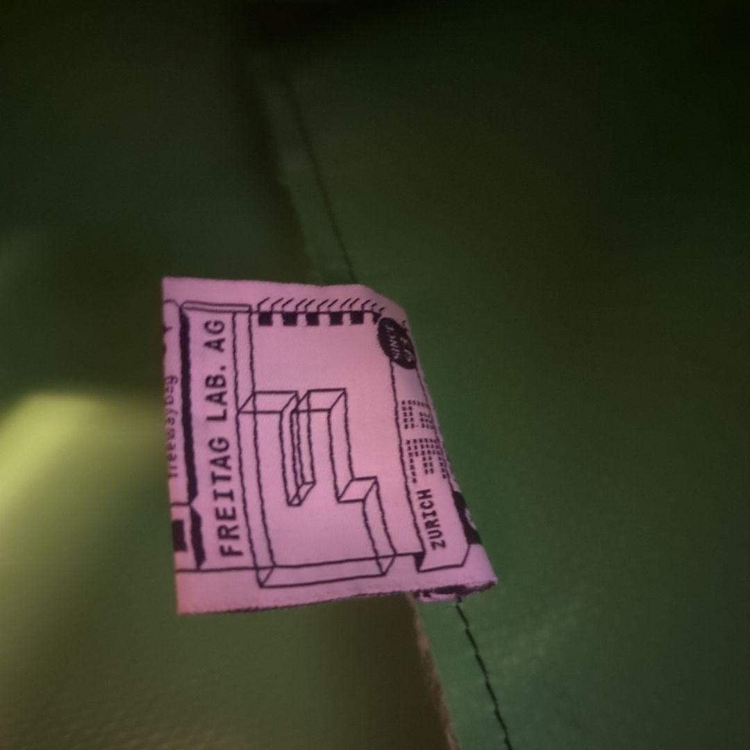 FREITAG バッグ 緑/白 ストライプ