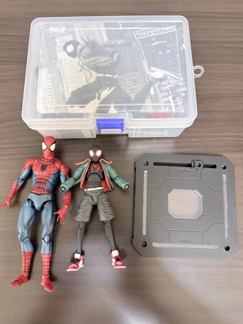 K*o様 千値練 スパイダーバース マイルス MAFEX スパイダーマン コミッ