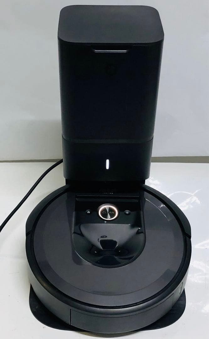 iRobot i7 と Roomba クリーンベース ADE-N1
