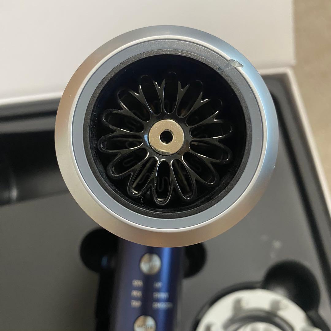 【美品】YAMAN ヘアドライヤー リフトドライヤーS YJHC1