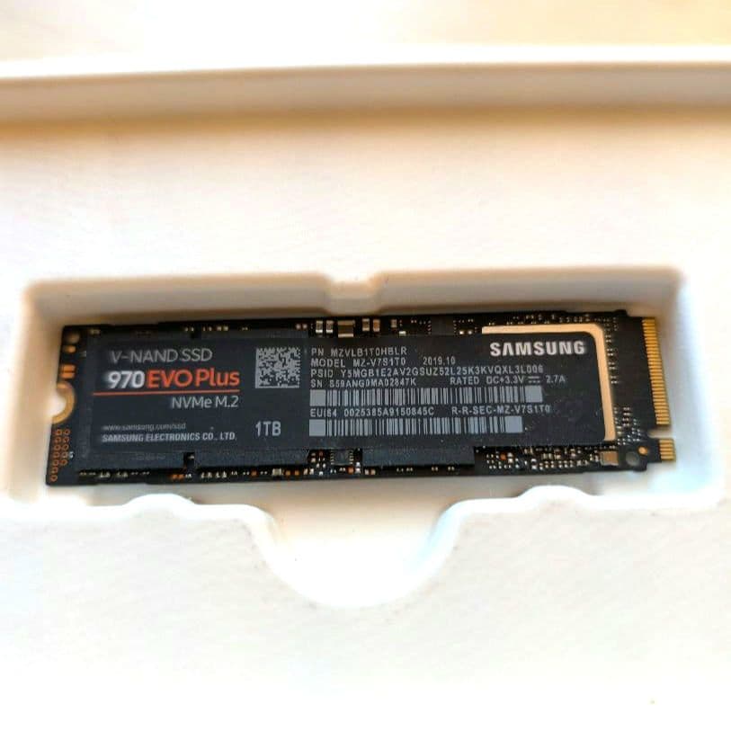 内蔵型SSD Samsung 970 EVO Plus 1TB NVMe SSD
