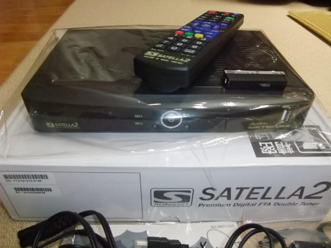 サテラ2　視聴・録画・再生OK　 Wifiドングル付　USB付　SATELLA2