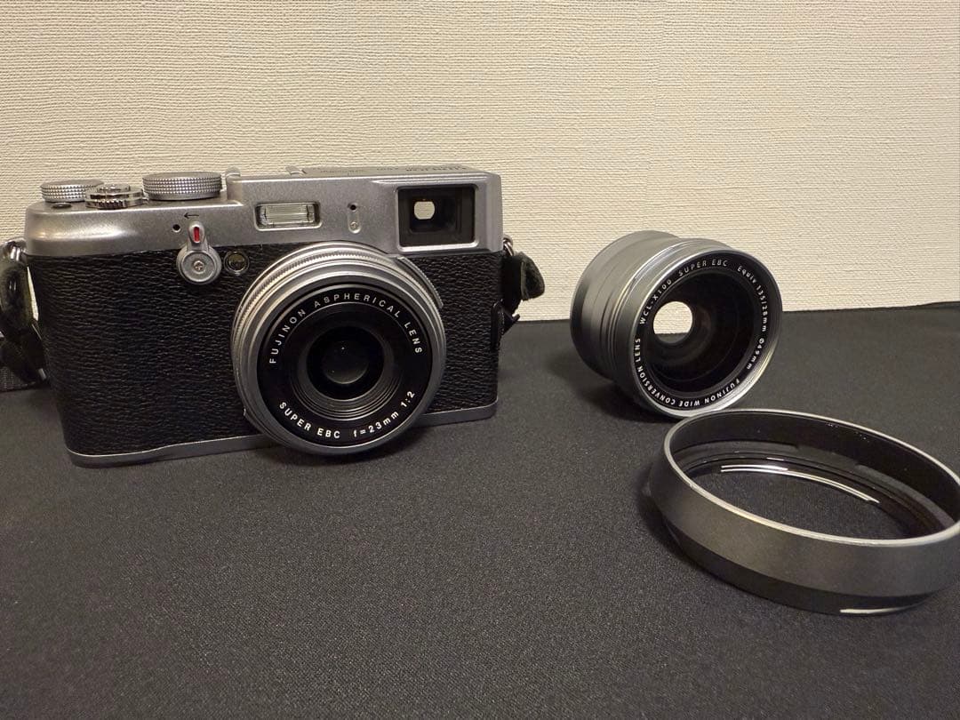 富士フィルム Fujifilm FinePix X100 純正レンズ&フード付