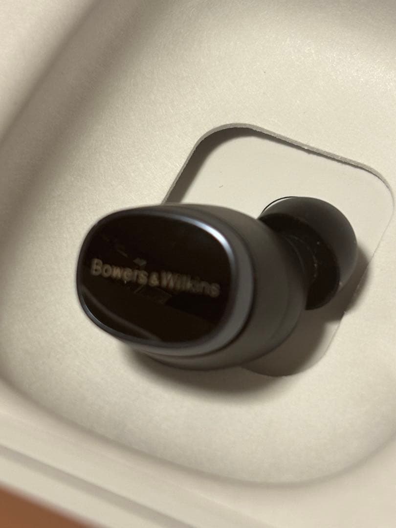 【美品】Bowers & Wilkins Pi8