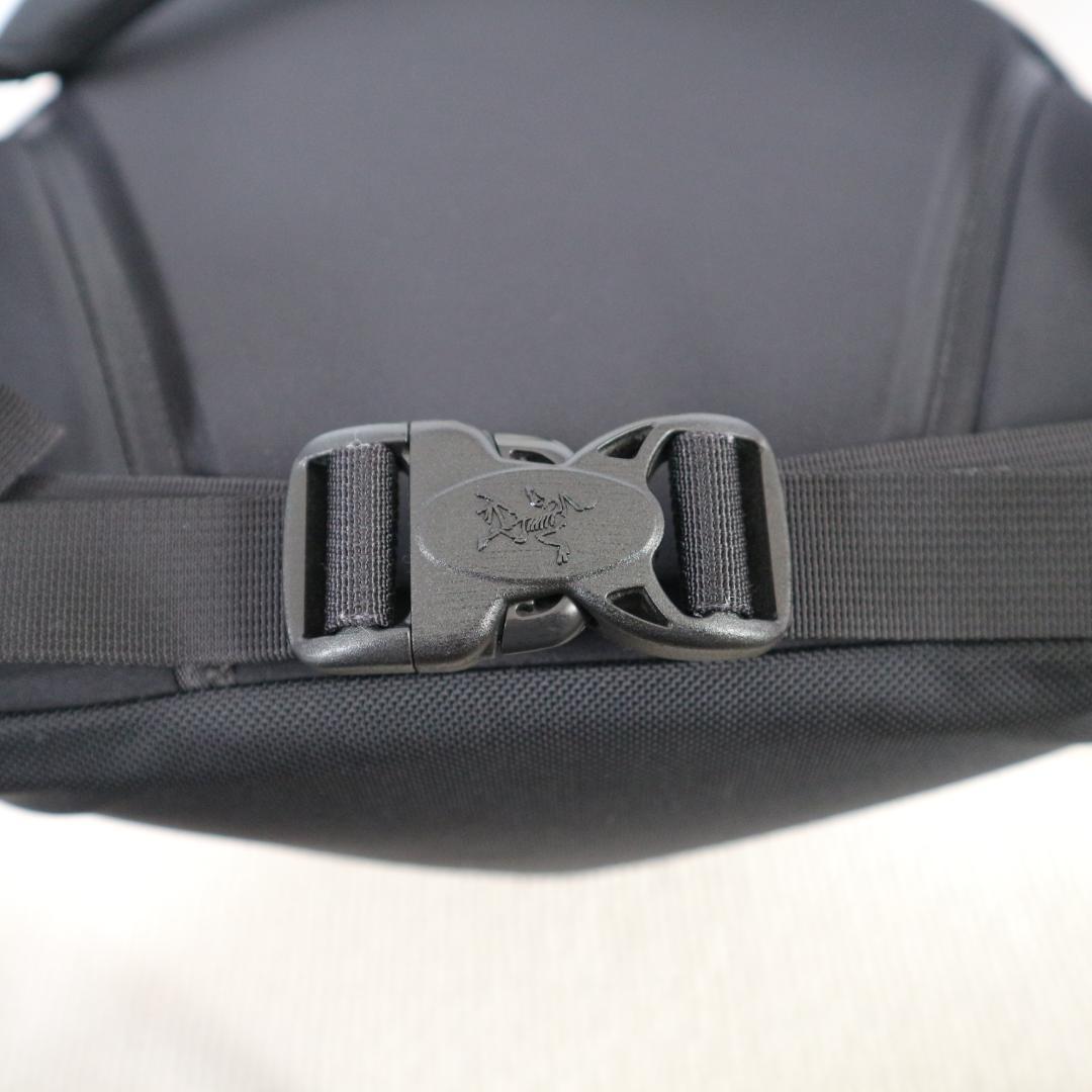 ✨美品✨通勤・通学・街歩きに最適 ARC'TERYX ARRO22 リュック