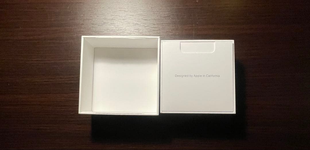 AirPods4本体　ノイズキャンセリング搭載