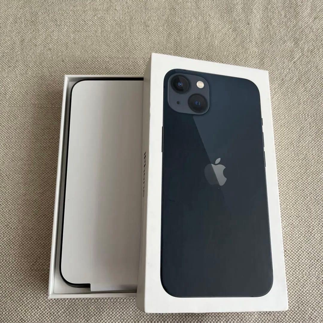 【新品未使用】iPhone13 256GB